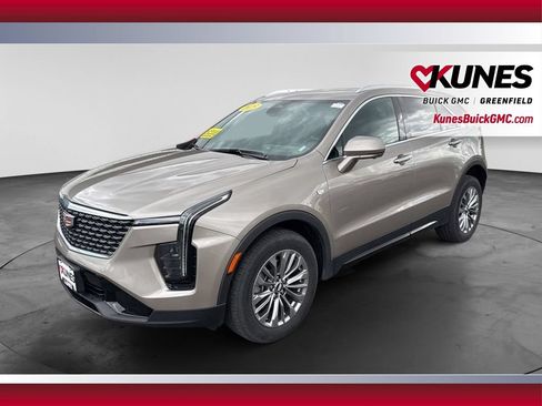 Used 2025 Cadillac XT4 Premium Luxury AWD/4WD image 15