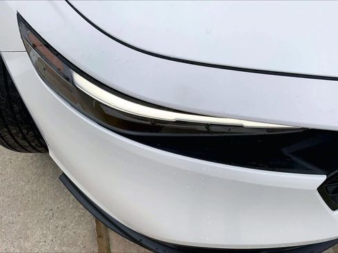 Used 2024 Honda Accord Sport image 27