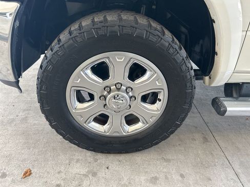 Used 2017 RAM 2500 Laramie image 15