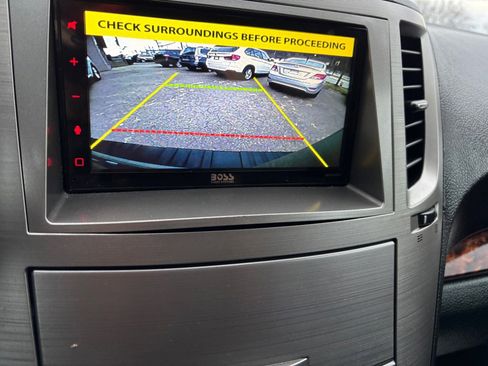 Used 2011 Subaru Outback 2.5i Limited image 13