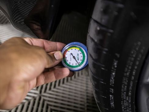 Used 2016 Tesla Model S P90D image 45