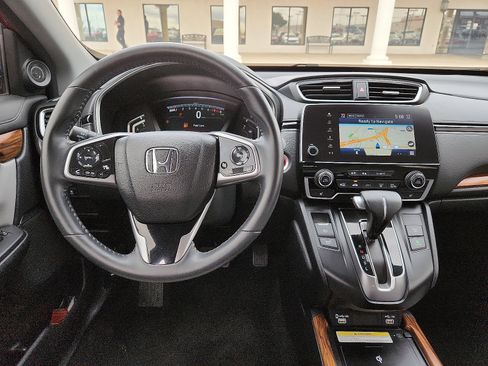 Used 2022 Honda CR-V Touring image 9