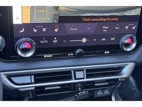 Certified 2024 Lexus RX 350 RX 350h Luxury image 20