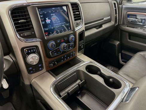 Used 2018 RAM 1500 Laramie w/ Protection Group AWD/4WD image 25