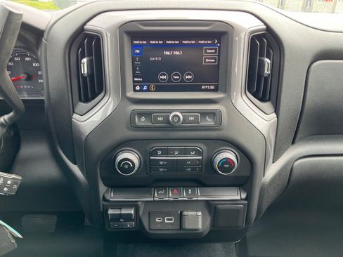Used 2023 Chevrolet Silverado 2500 Custom w/ Custom Convenience Package AWD/4WD image 23