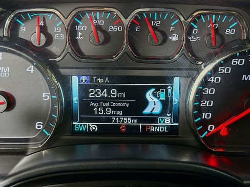 Used 2018 Chevrolet Silverado 1500 LT w/ Texas Edition image 15