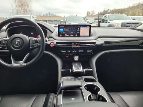 Used 2023 Acura MDX SH-AWD w/ Advance Package image 15