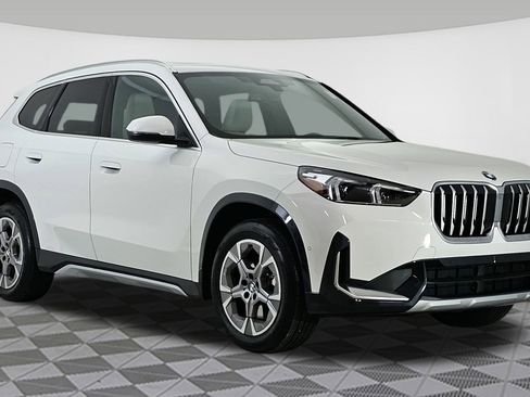 Used 2026 BMW X1 xDrive28i w/ Convenience Package image 1