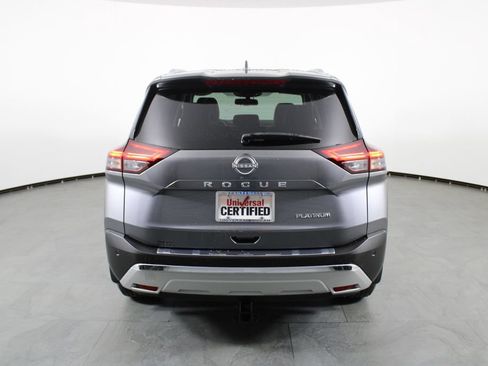 Used 2022 Nissan Rogue Platinum w/ Head-Up Display Package FWD image 11