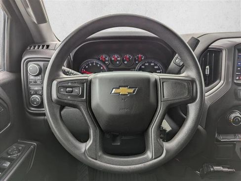 Used 2021 Chevrolet Silverado 1500 Custom image 16