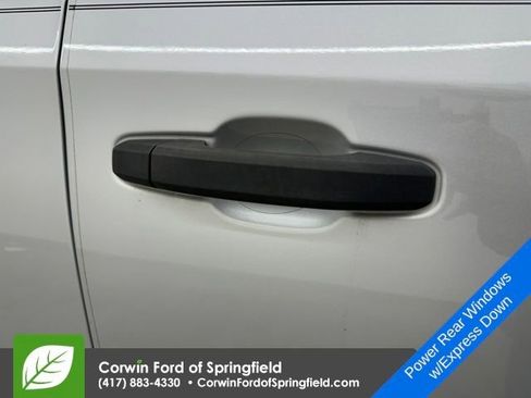 Used 2020 Chevrolet Silverado 1500 Custom w/ Custom Value Package image 8