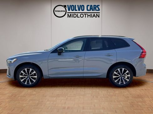 Used 2024 Volvo XC60 B5 Plus w/ Protection Package Premier AWD/4WD image 22