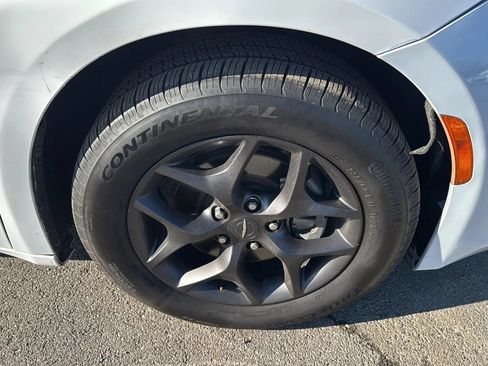 Used 2020 Chrysler Pacifica Touring w/ S Appearance Package FWD image 41