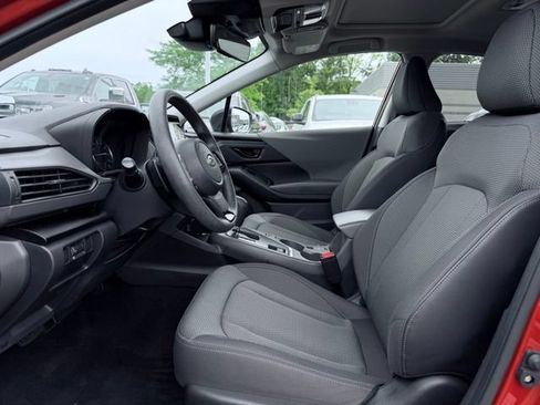 Used 2024 Subaru Crosstrek 2.0i Premium AWD/4WD image 17