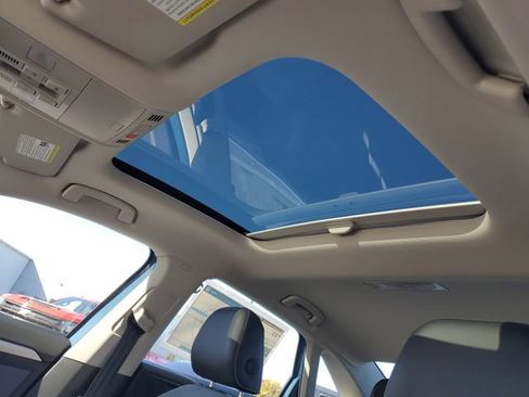 New 2026 Volkswagen Jetta SE image 11