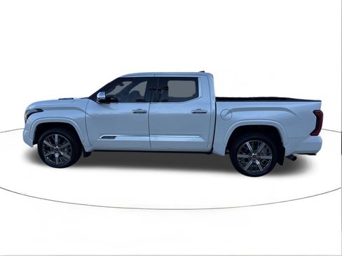 Used 2023 Toyota Tundra Capstone image 6