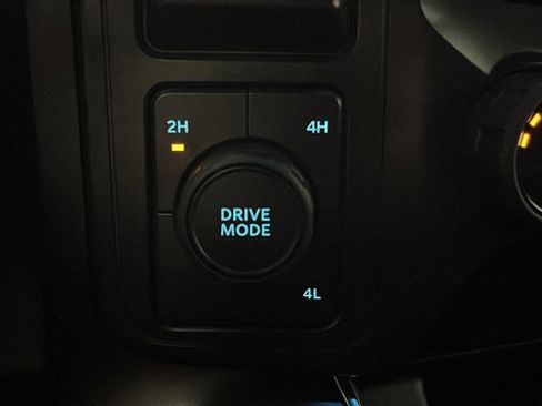 Used 2025 Ford F150 STX AWD/4WD image 27