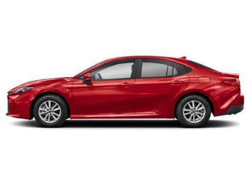 Used 2025 Toyota Camry LE FWD image 4