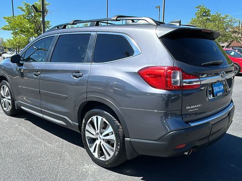 Certified 2022 Subaru Ascent Limited w/ Technology Package AWD/4WD image 8