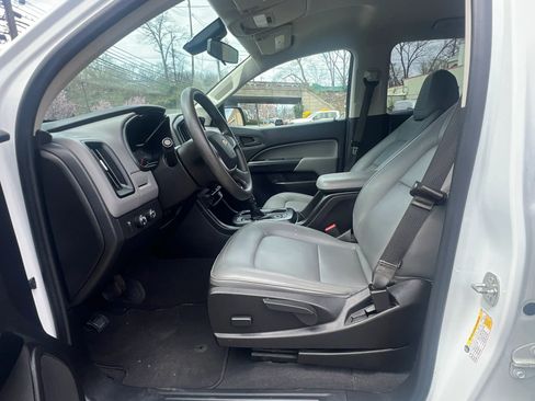 Used 2019 Chevrolet Colorado W/T w/ WT Convenience Package AWD/4WD image 26