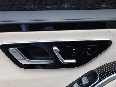 Used 2022 Mercedes-Benz S 580 4MATIC Sedan image 37