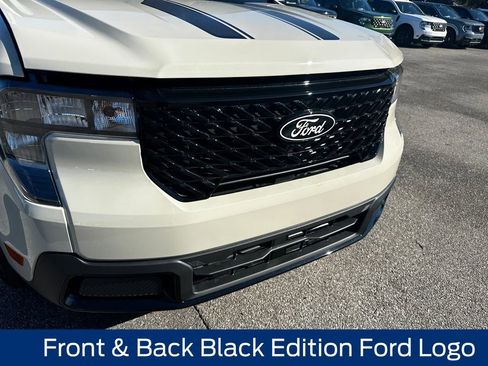 New 2025 Ford Maverick XLT w/ Black Appearance Package image 13