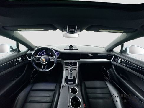 Used 2021 Porsche Panamera 4 AWD/4WD image 29