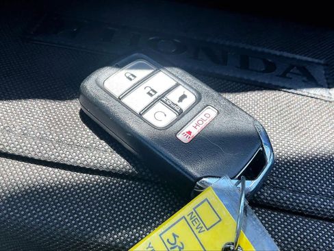 Used 2025 Honda Passport Black Edition image 15