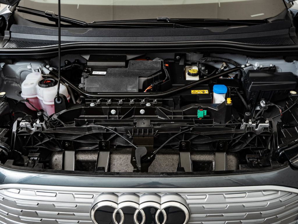 Used 2023 Audi Q4 e-tron Premium Plus w/ Premium Plus RWD image 45