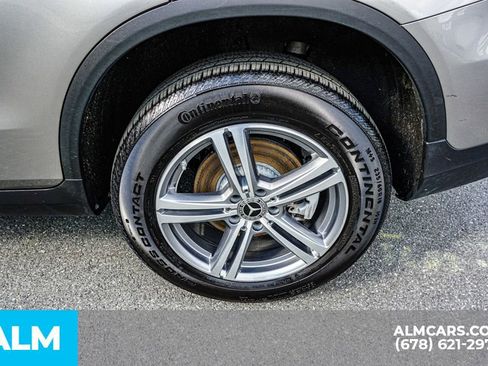 Used 2022 Mercedes-Benz GLC 300 4MATIC w/ Premium Package Lite image 17