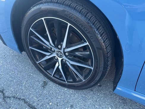 Used 2023 Toyota Camry SE image 9