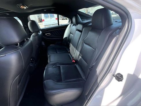 Used 2018 Ford Taurus Limited image 22