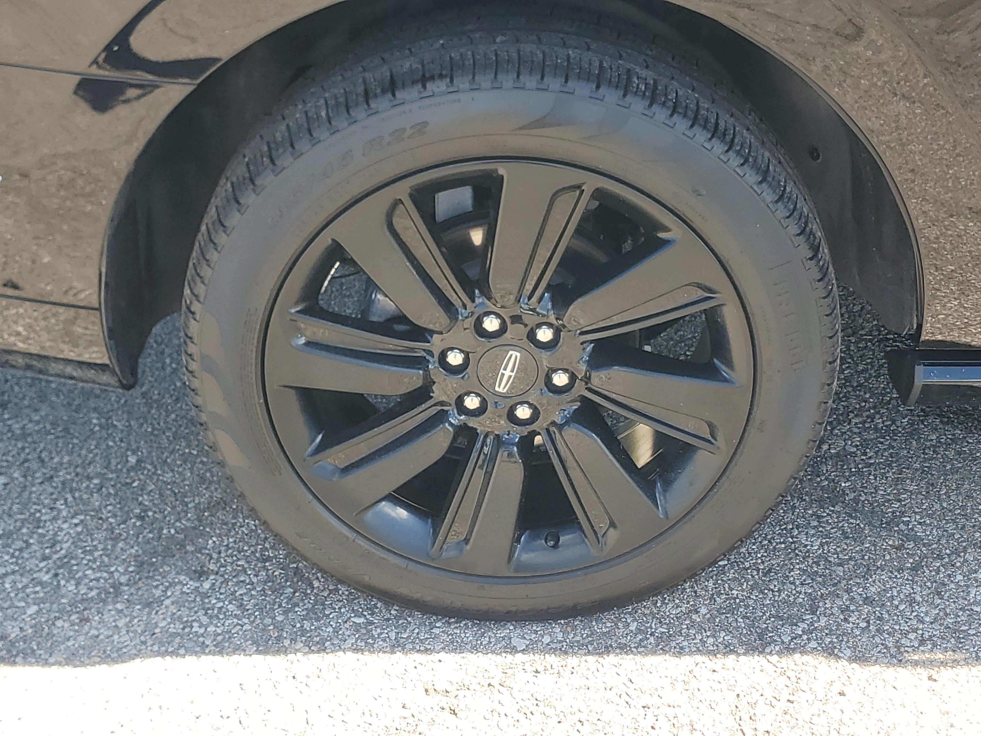 Certified 2024 Lincoln Navigator Reserve AWD/4WD image 7