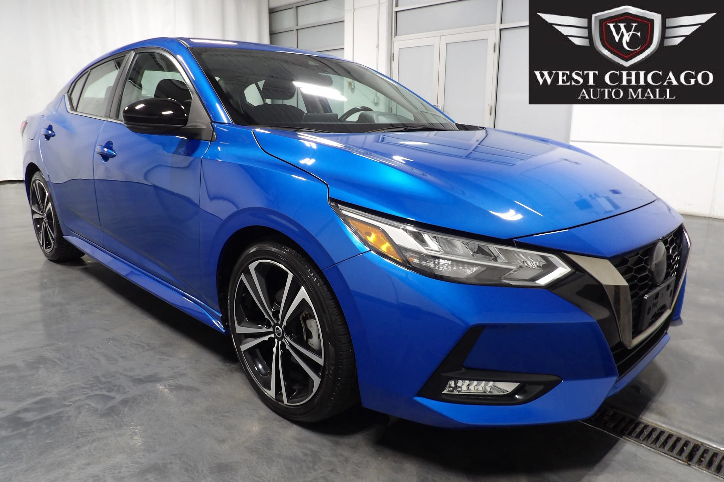 Used 2023 Nissan Sentra SR w/ Trunk Package FWD image 1