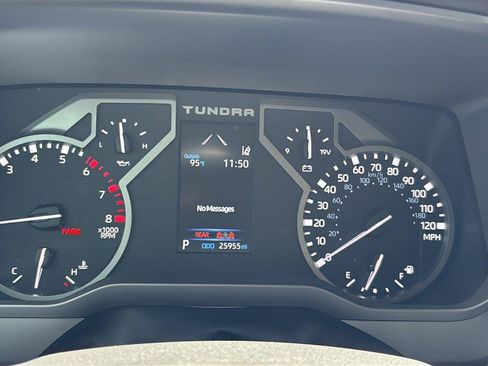 Used 2023 Toyota Tundra Limited AWD/4WD image 30
