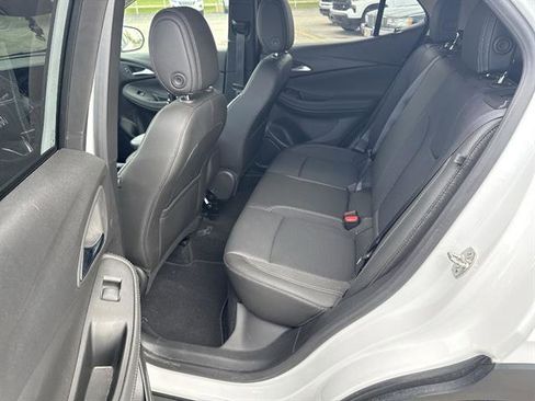 Used 2024 Buick Encore GX Preferred AWD/4WD image 54