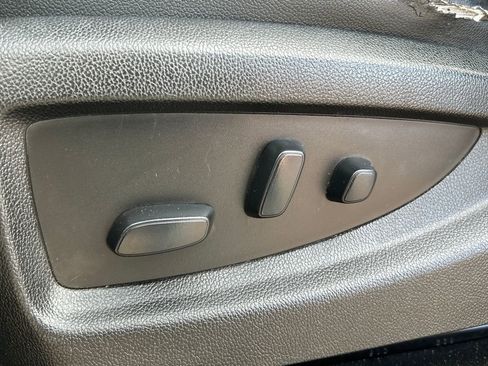 Used 2019 Chevrolet Silverado 3500 LTZ w/ Duramax Plus Package image 31