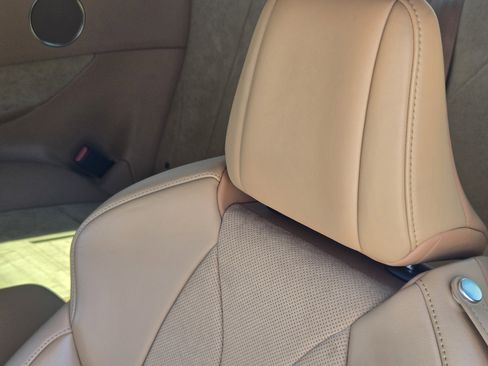 Used 2018 Lexus LC 500 Coupe image 36