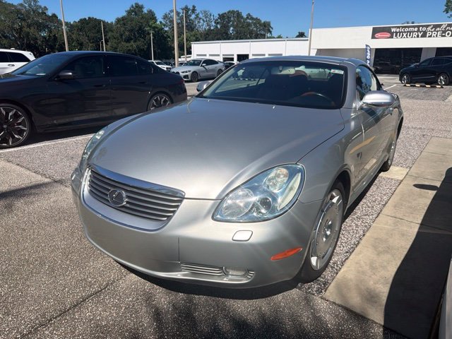 Used 2002 Lexus SC 430 Convertible RWD image 3