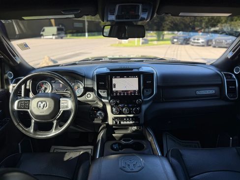 Used 2020 RAM 2500 Laramie AWD/4WD image 2