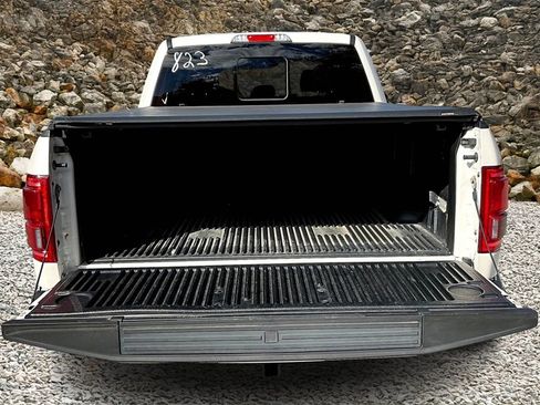 Used 2016 Ford F150 Lariat w/ Equipment Group 502A Luxury image 15