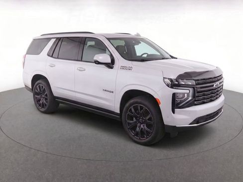 Certified 2025 Chevrolet Tahoe High Country AWD/4WD image 2