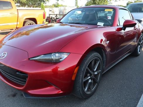 Used 2023 MAZDA MX-5 Miata Grand Touring RWD image 4