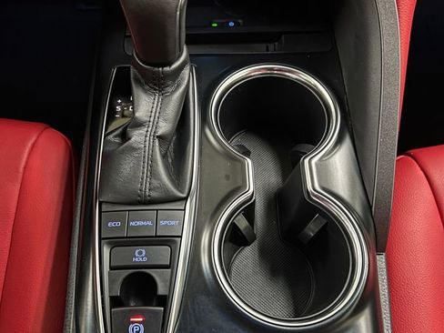 Certified 2019 Toyota Camry XSE image 26