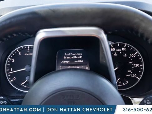 Used 2023 Nissan Pathfinder SL AWD/4WD image 6