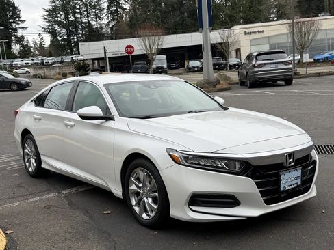 Used 2019 Honda Accord LX image 2