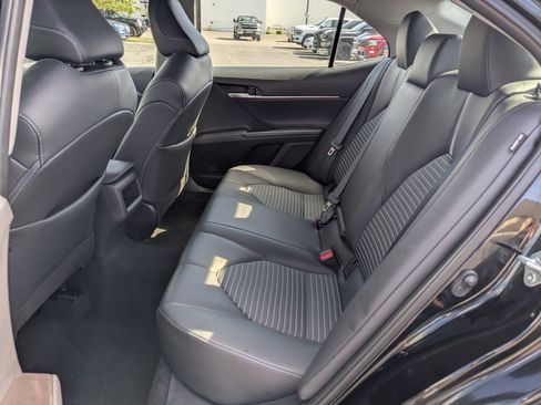 Used 2024 Toyota Camry SE FWD image 27