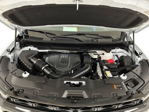 Certified 2026 Chevrolet Traverse RS AWD/4WD image 11