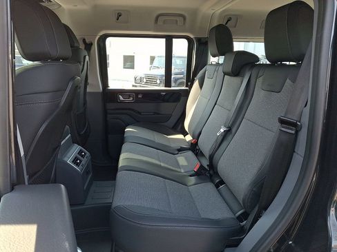 New 2026 INEOS Grenadier image 5