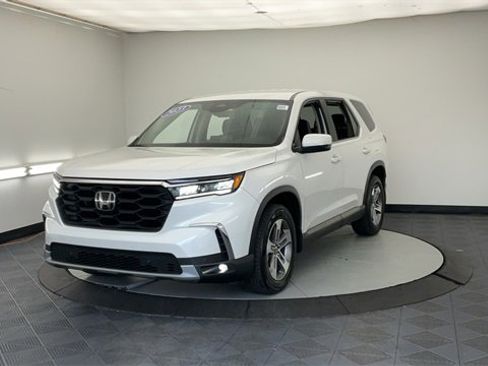 Certified 2023 Honda Pilot EX-L image 7